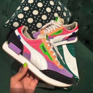 Puma Future Riders women’s size 9 brand new box